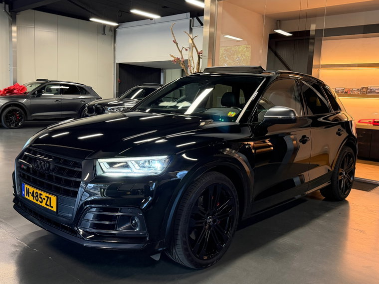 Vehicle Image 8
