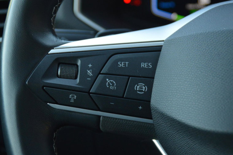 Vehicle Image 40