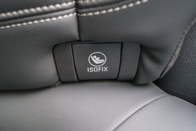 Vehicle Image 32