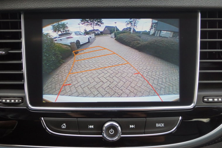 Vehicle Image 38