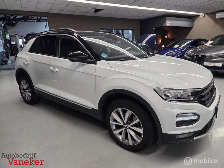 Vehicle Image 27