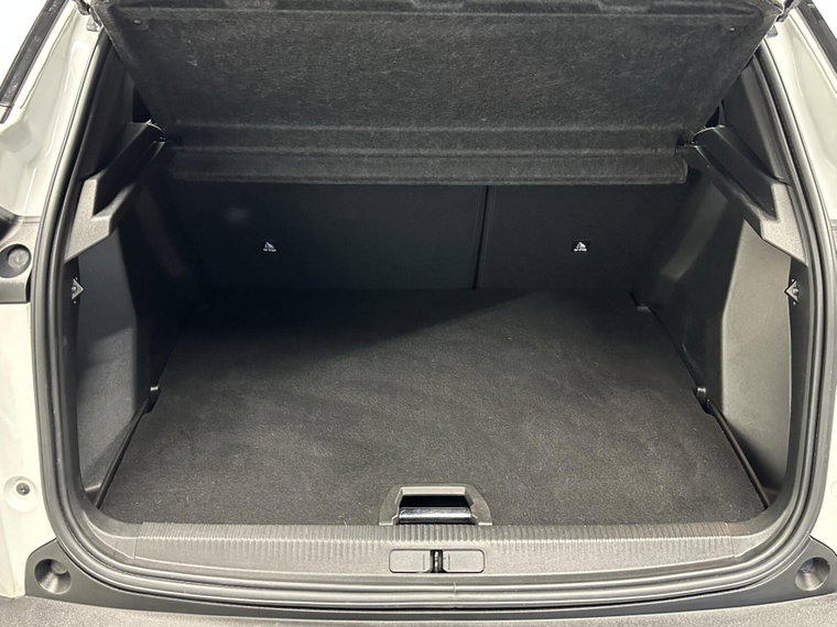 Vehicle Image 39