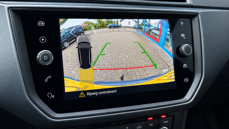 Vehicle Image 7