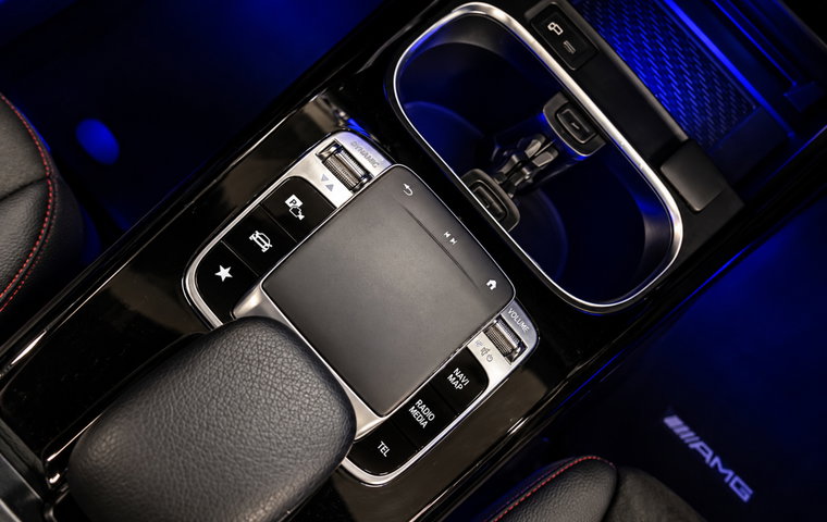Vehicle Image 21