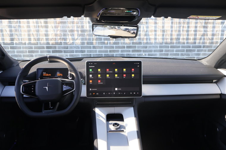 Vehicle Image 21