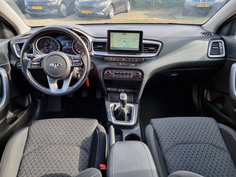 Vehicle Image 19