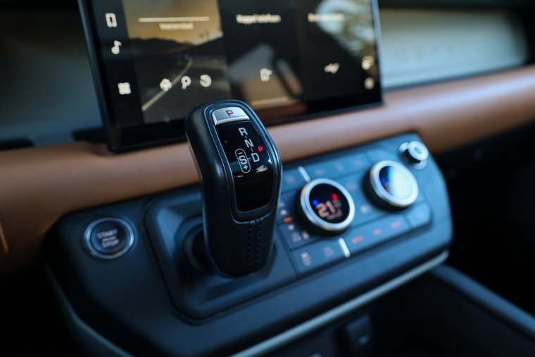 Vehicle Image 35