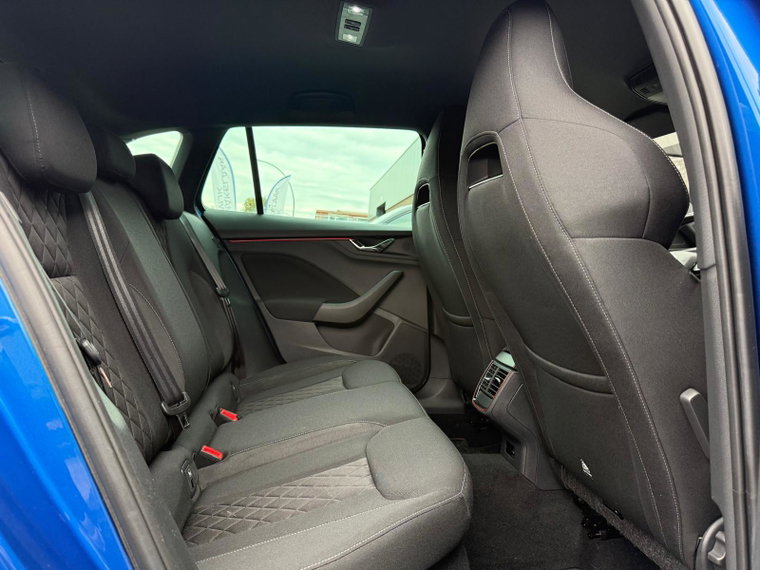 Vehicle Image 39