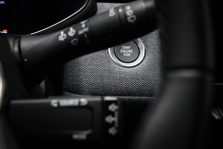 Vehicle Image 35