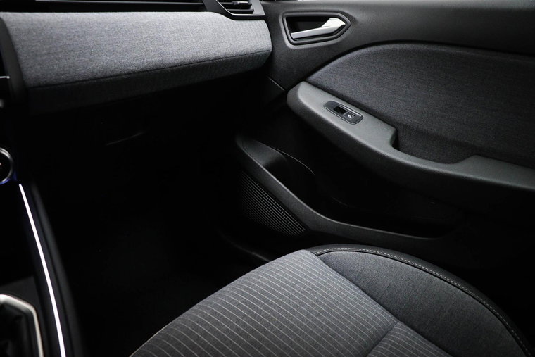 Vehicle Image 36