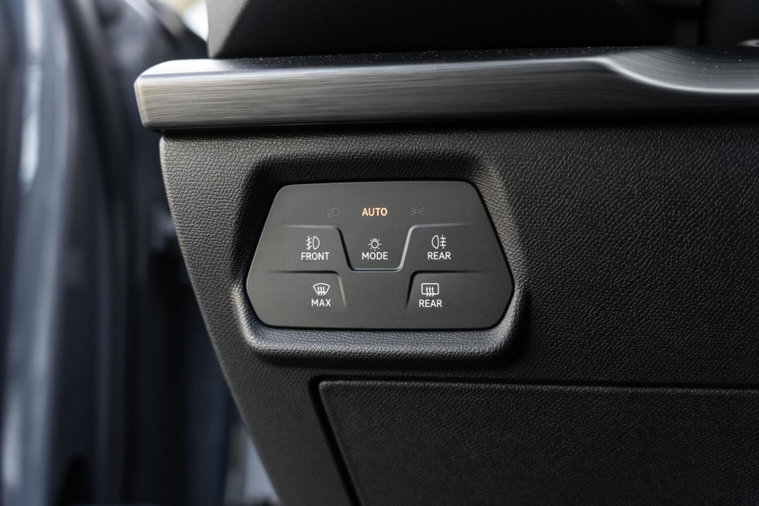 Vehicle Image 53
