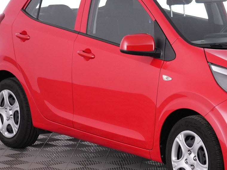 Vehicle Image 30