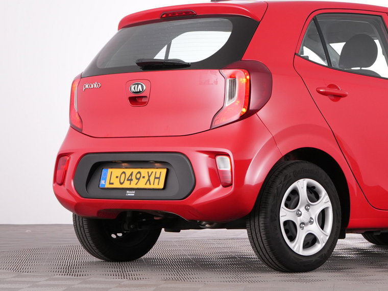 Vehicle Image 36