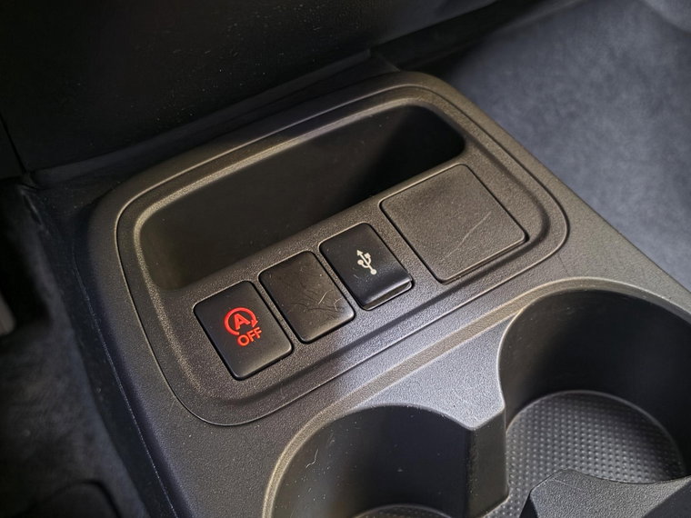 Vehicle Image 27