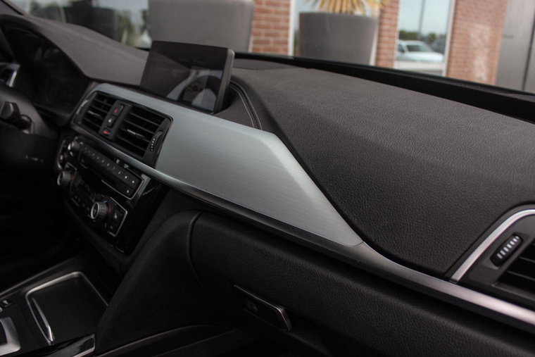Vehicle Image 40