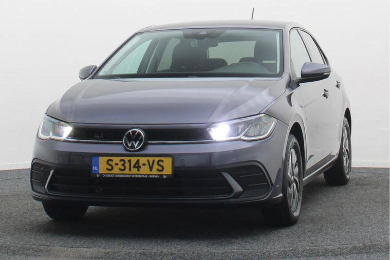 Vehicle Image 22