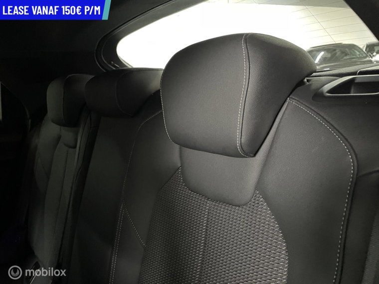 Vehicle Image 43