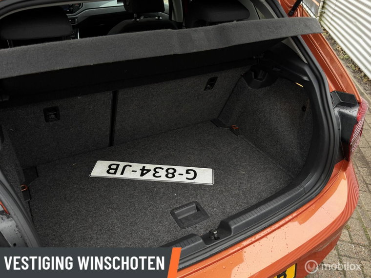 Vehicle Image 27