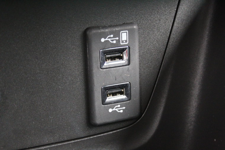 Vehicle Image 27