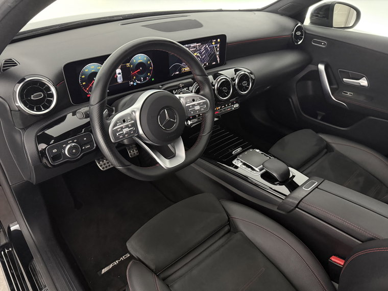 Vehicle Image 31