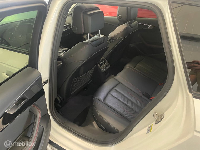 Vehicle Image 17