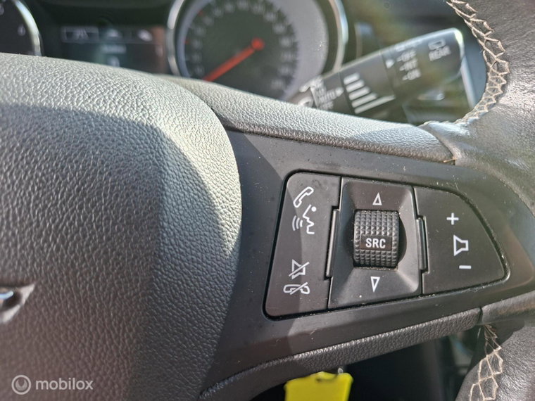 Vehicle Image 27