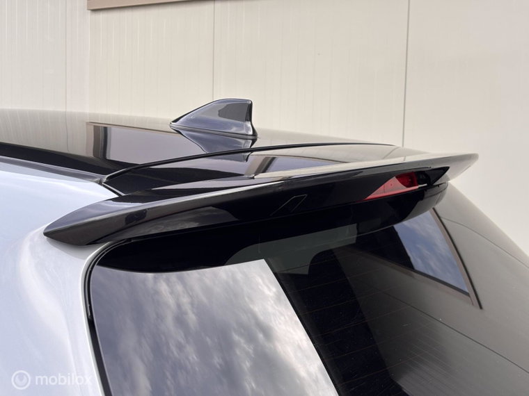 Vehicle Image 37