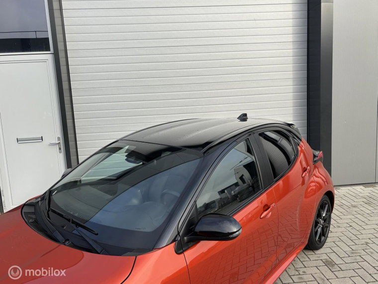 Vehicle Image 7