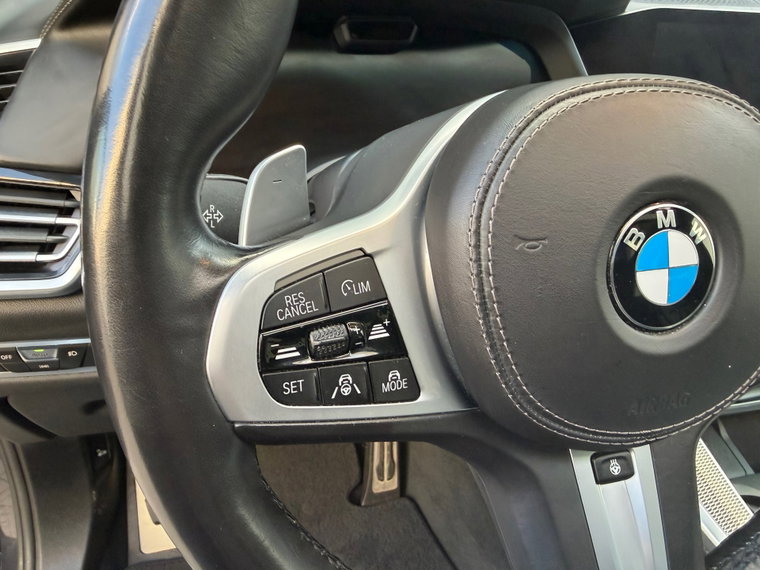 Vehicle Image 52