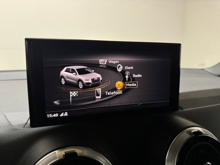Vehicle Image 36