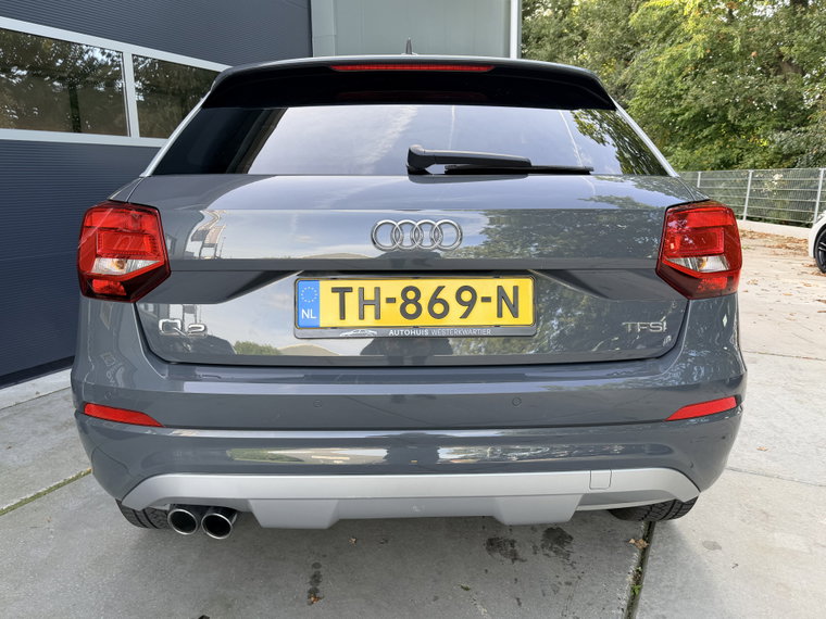 Vehicle Image 33