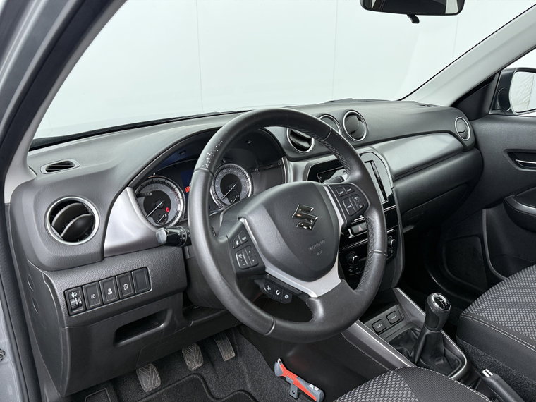 Vehicle Image 17