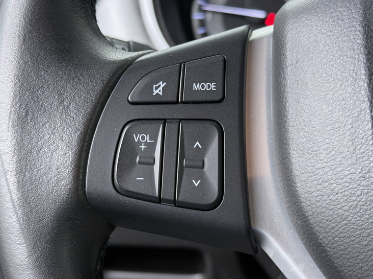 Vehicle Image 26