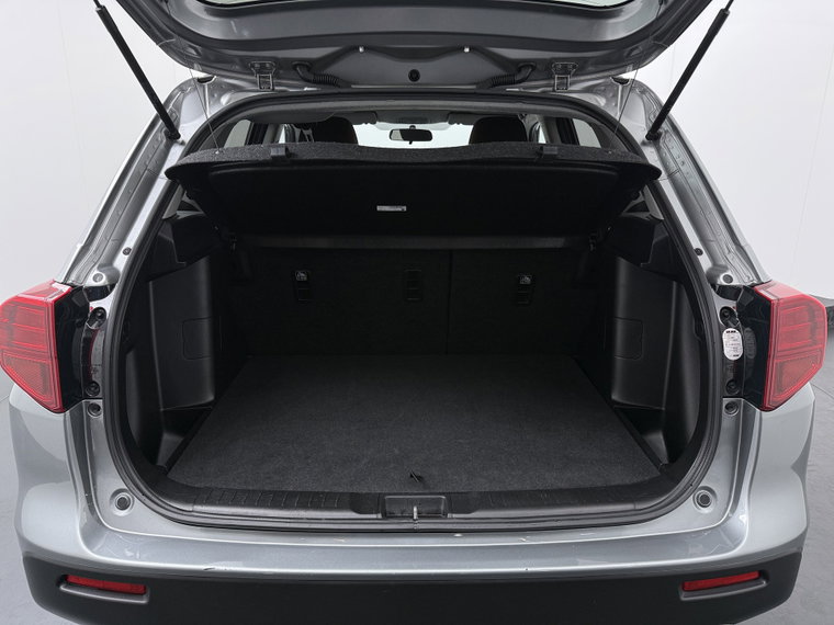 Vehicle Image 38