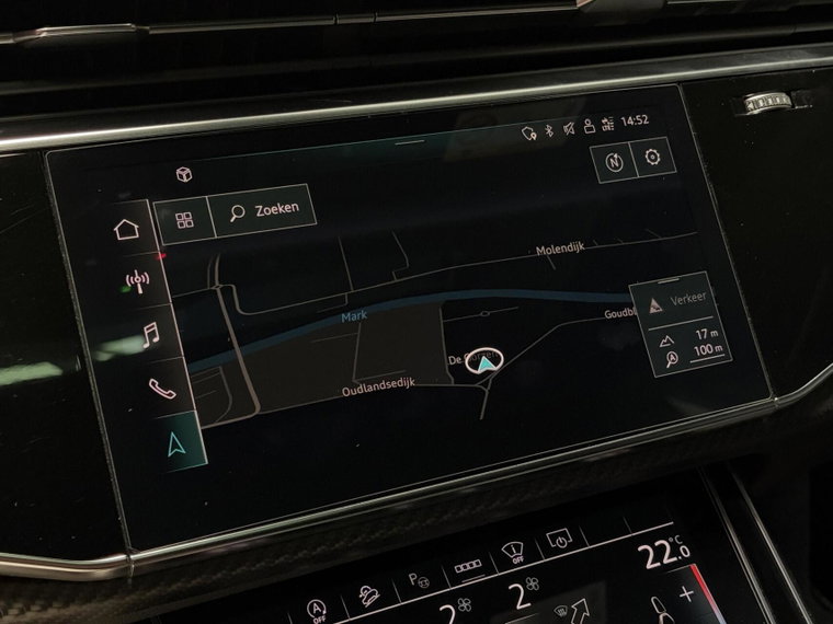 Vehicle Image 43