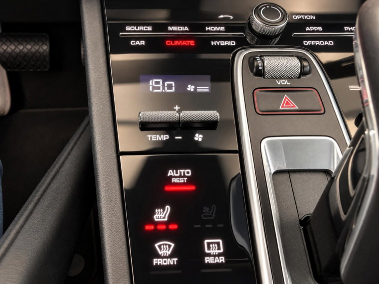 Vehicle Image 31