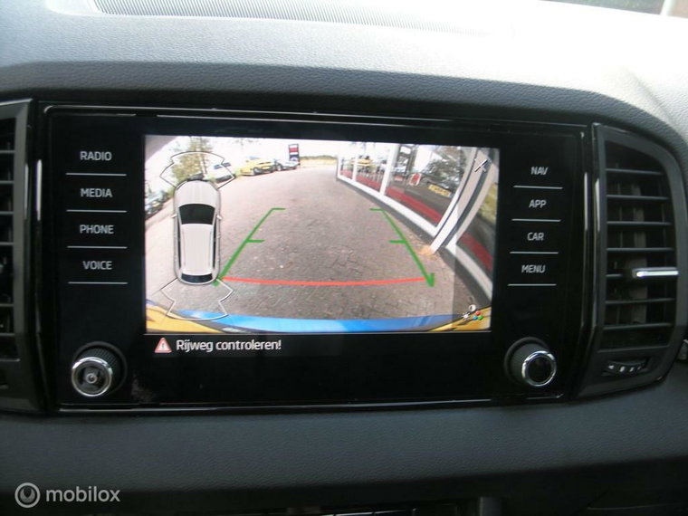 Vehicle Image 20