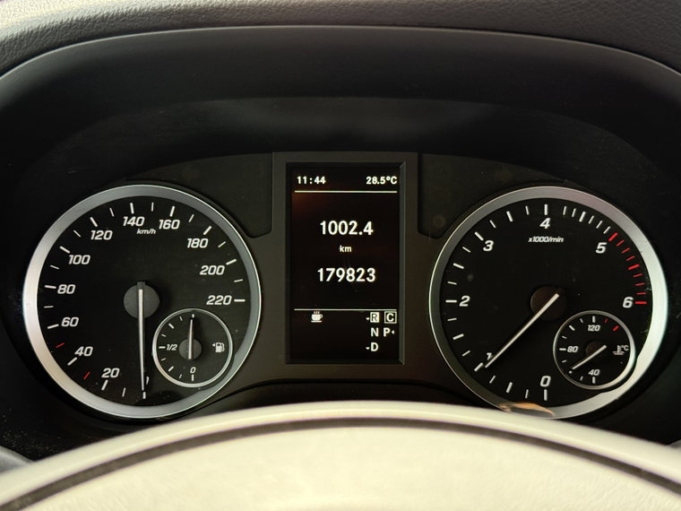 Vehicle Image 31