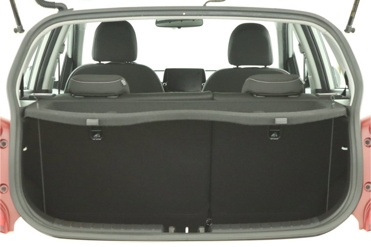 Vehicle Image 35