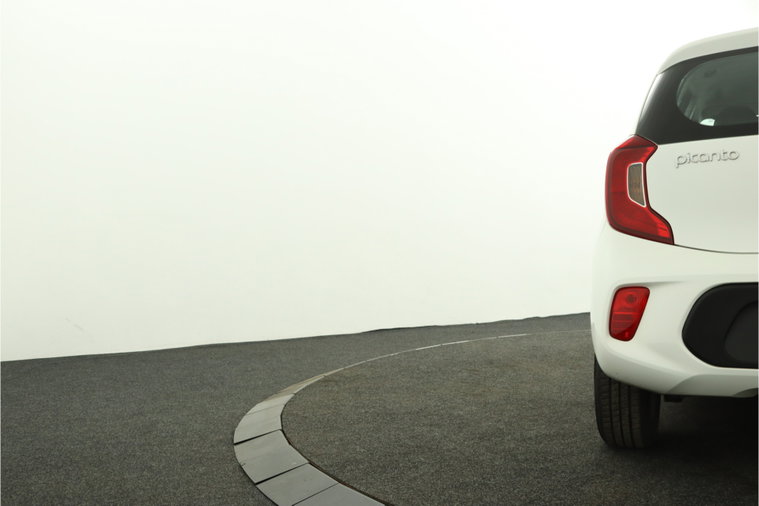 Vehicle Image 39