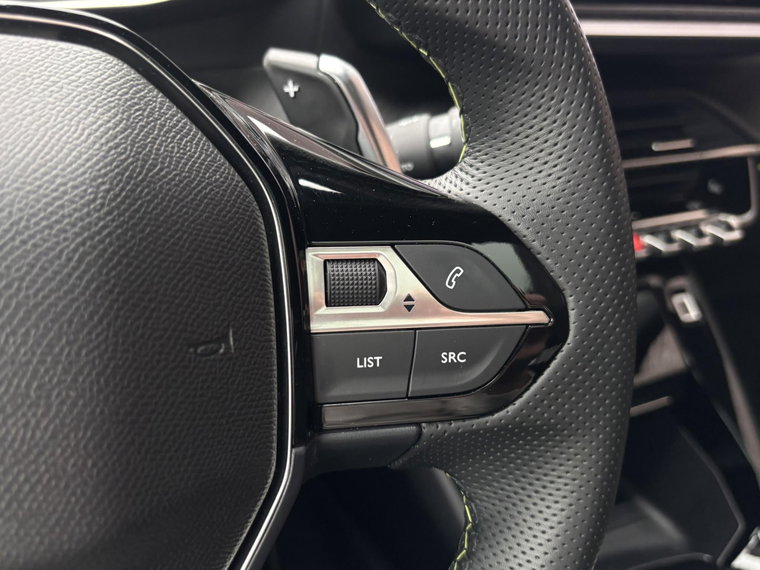 Vehicle Image 27