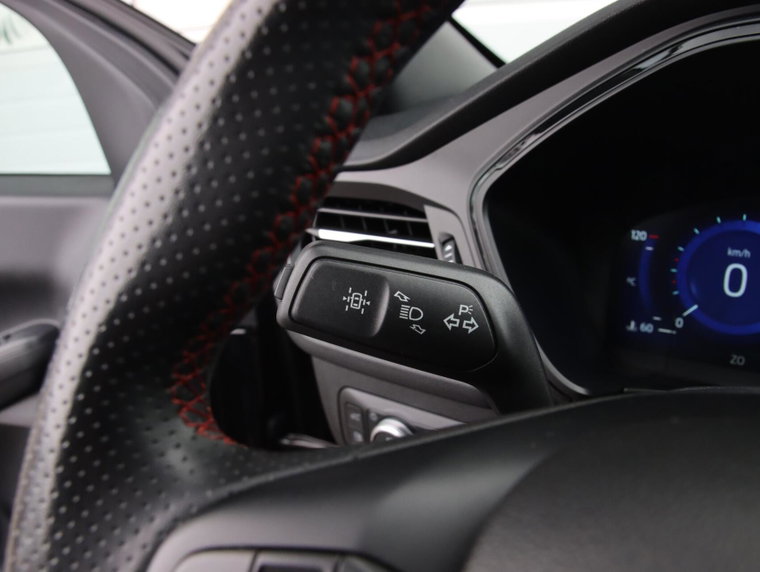 Vehicle Image 38