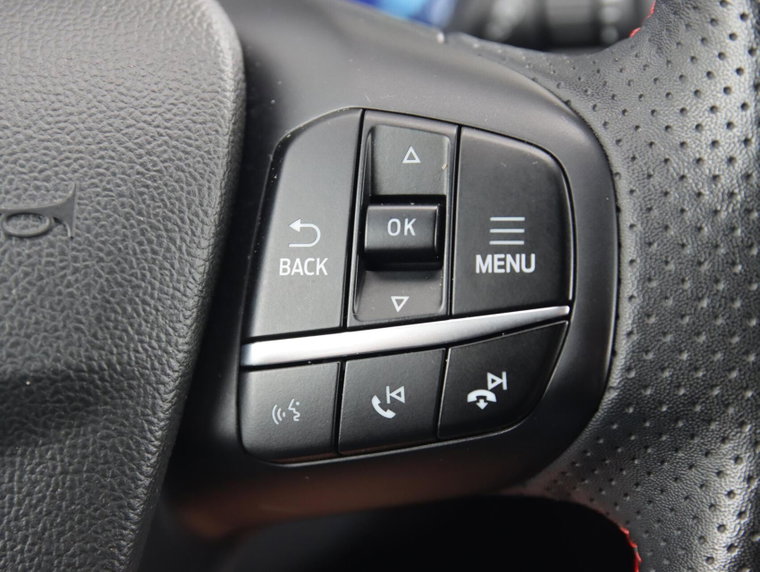Vehicle Image 41