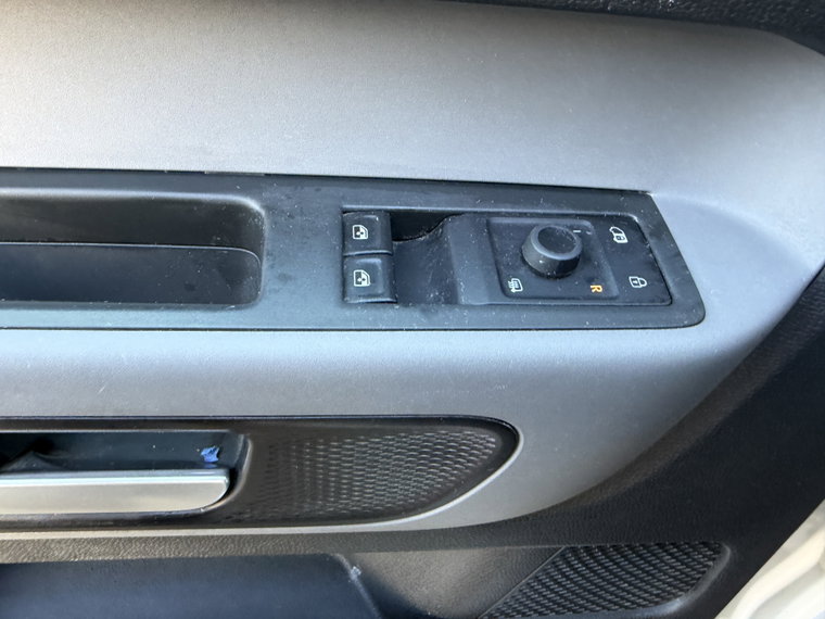 Vehicle Image 39