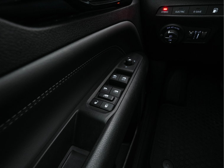 Vehicle Image 23