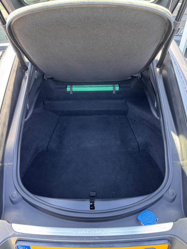 Vehicle Image 31
