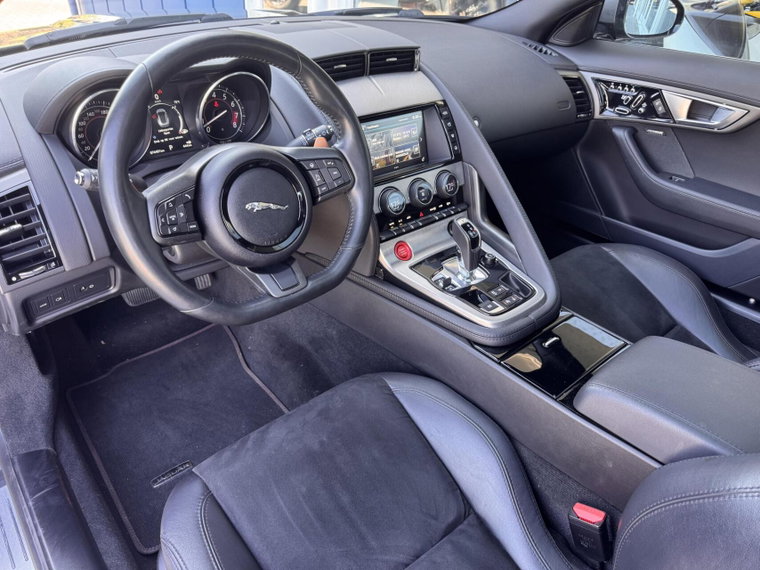 Vehicle Image 37