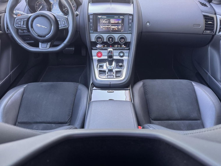 Vehicle Image 38