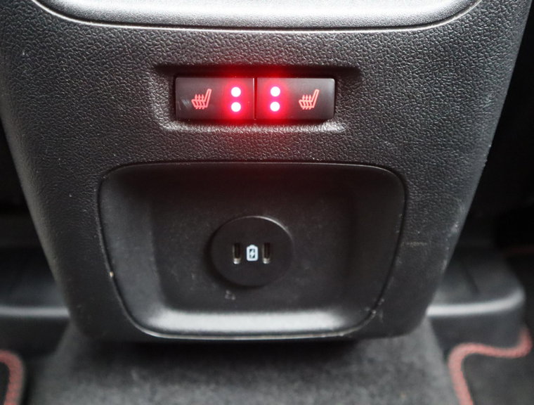 Vehicle Image 27