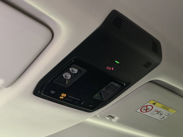 Vehicle Image 33